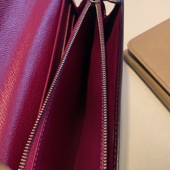 Louis Vuitton Epi long wallet - Picture 15 of 15